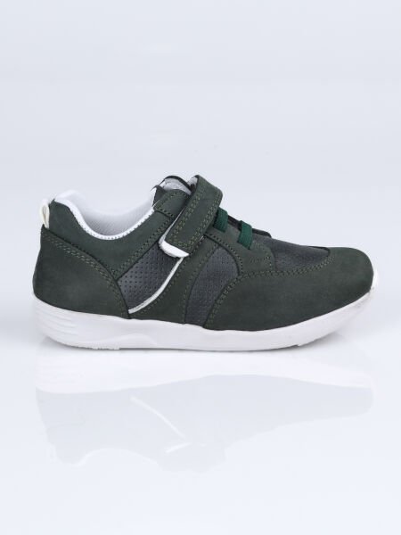 650 Spor Ayakkabı B.