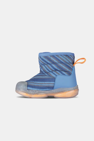 943.E24K.482 Helyum İlk Adım Botu