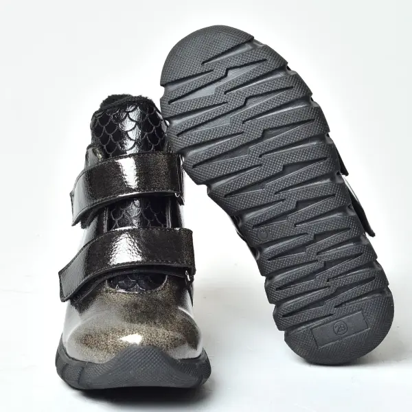 Kız Çocuk Cırtlı Bot V.94P.