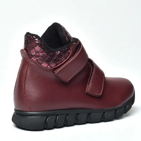 Kız Çocuk Cırtlı Bot V.94F.