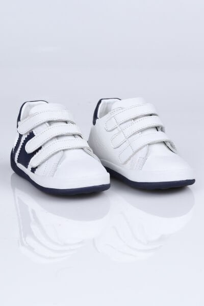 V.005 April Ayakkabı