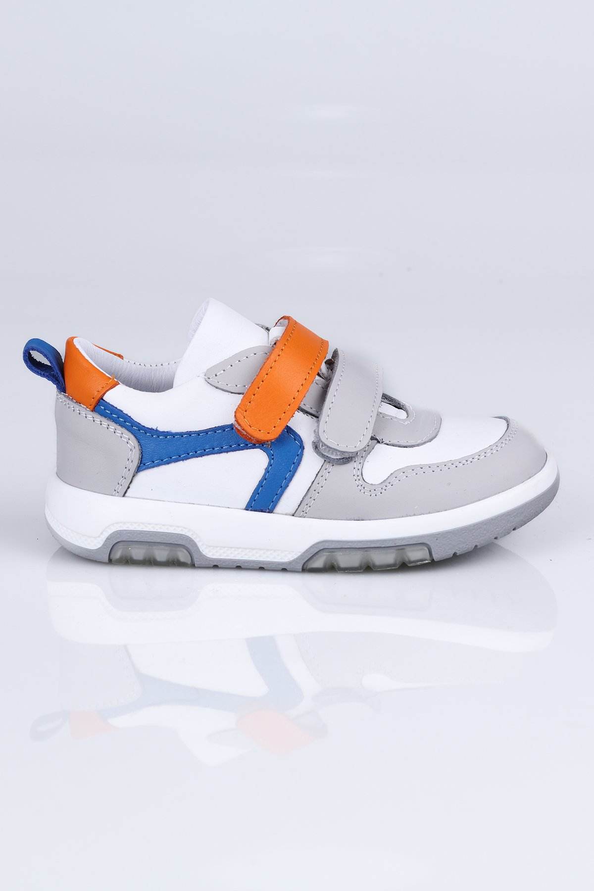 5001 Hakiki Deri Spor Ayakkabı B.