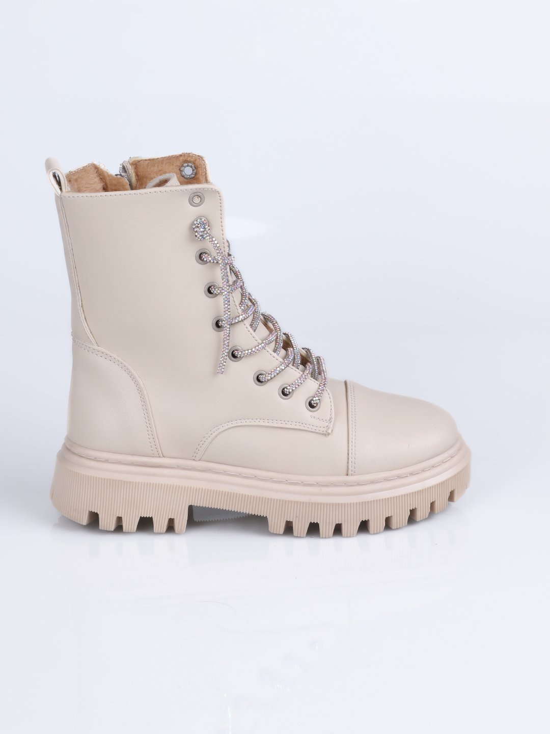 E.50 Bağcıklı Taşlı Bot F.