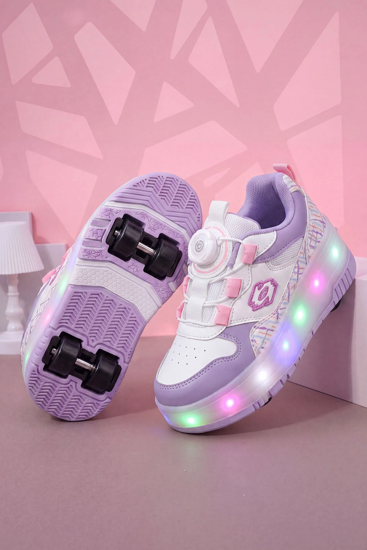 A.9625 Led Işıklı Tekerlekli Çocuk Patenli Spor Ayakkabı Lila - 33