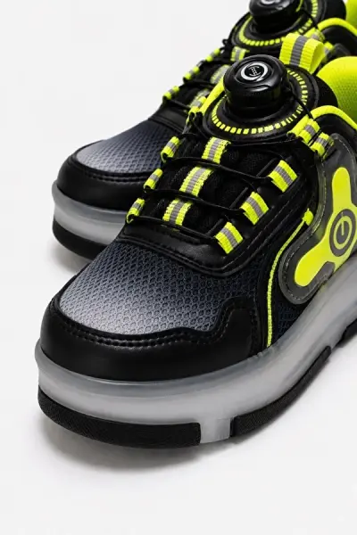 Akıllı Bağcıklı LED Işıklı Çocuk Patenli Spor Ayakkabı SİYAH-YEŞİL - 34