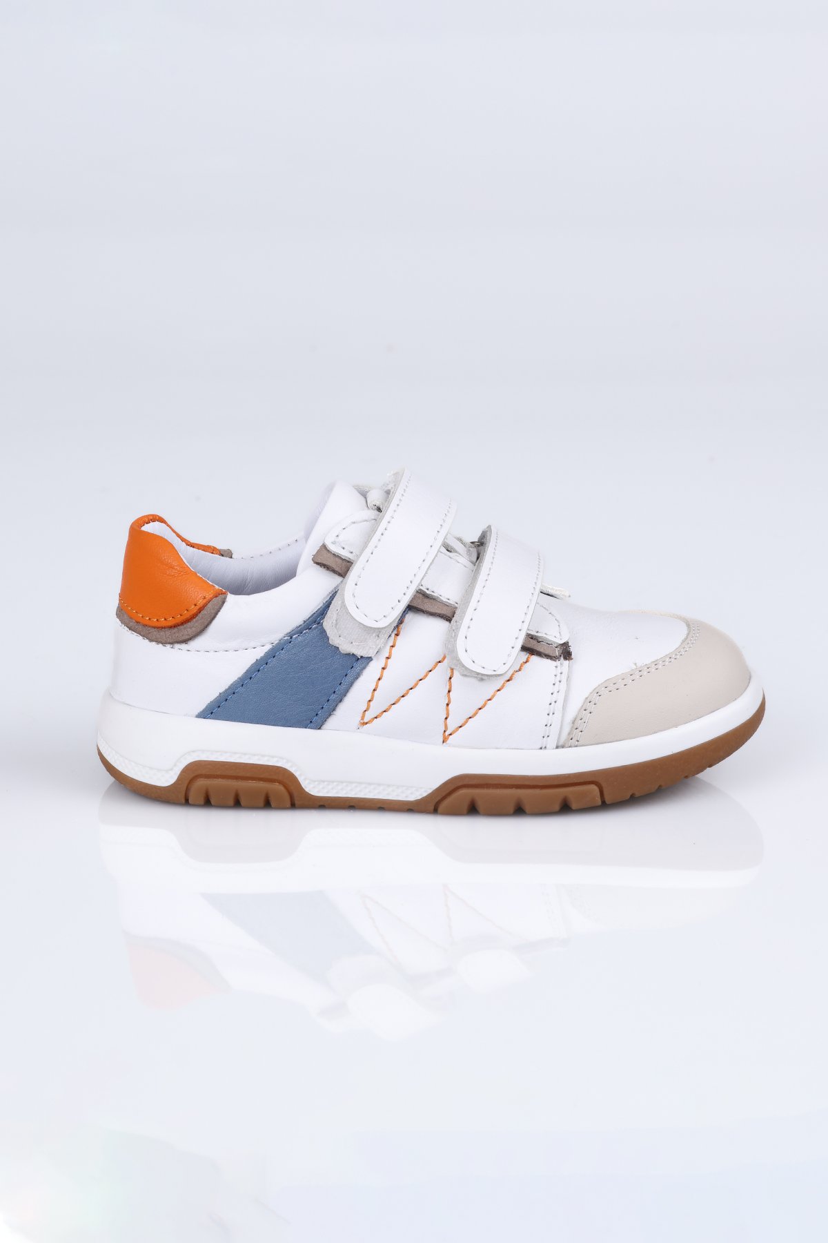 040 Hakiki Deri Spor Ayakkabı B.