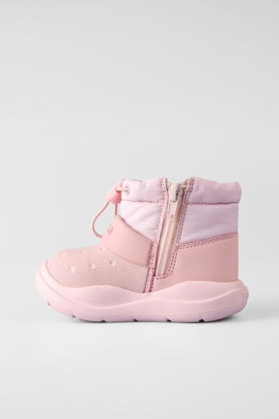 946.P25K.448 Tufo Kürklü Çocuk Botu P.