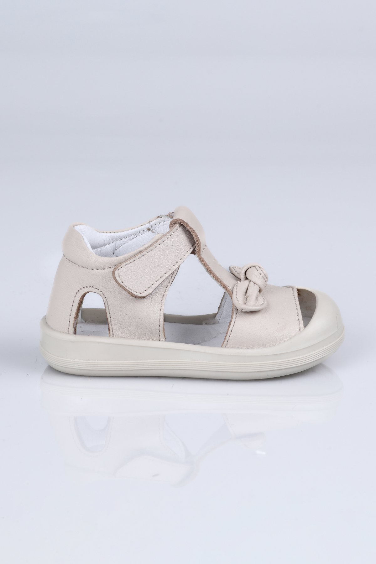 K.713 Hakiki Deri Sandalet İ.B.