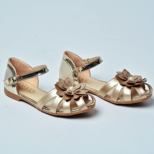 V.68P Çiçekli Babet