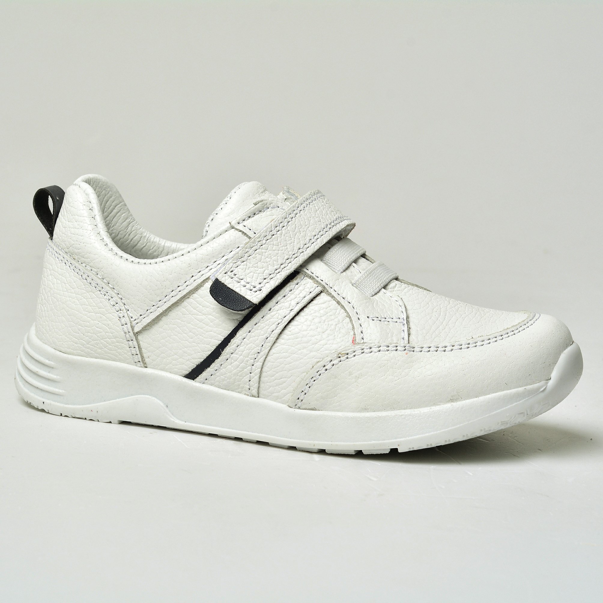 650 Hakiki Deri Spor Ayakkabı