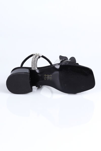 K.32 Şeffaf Bant Kelebek Detaylı Topuklu Ayakkabı F.