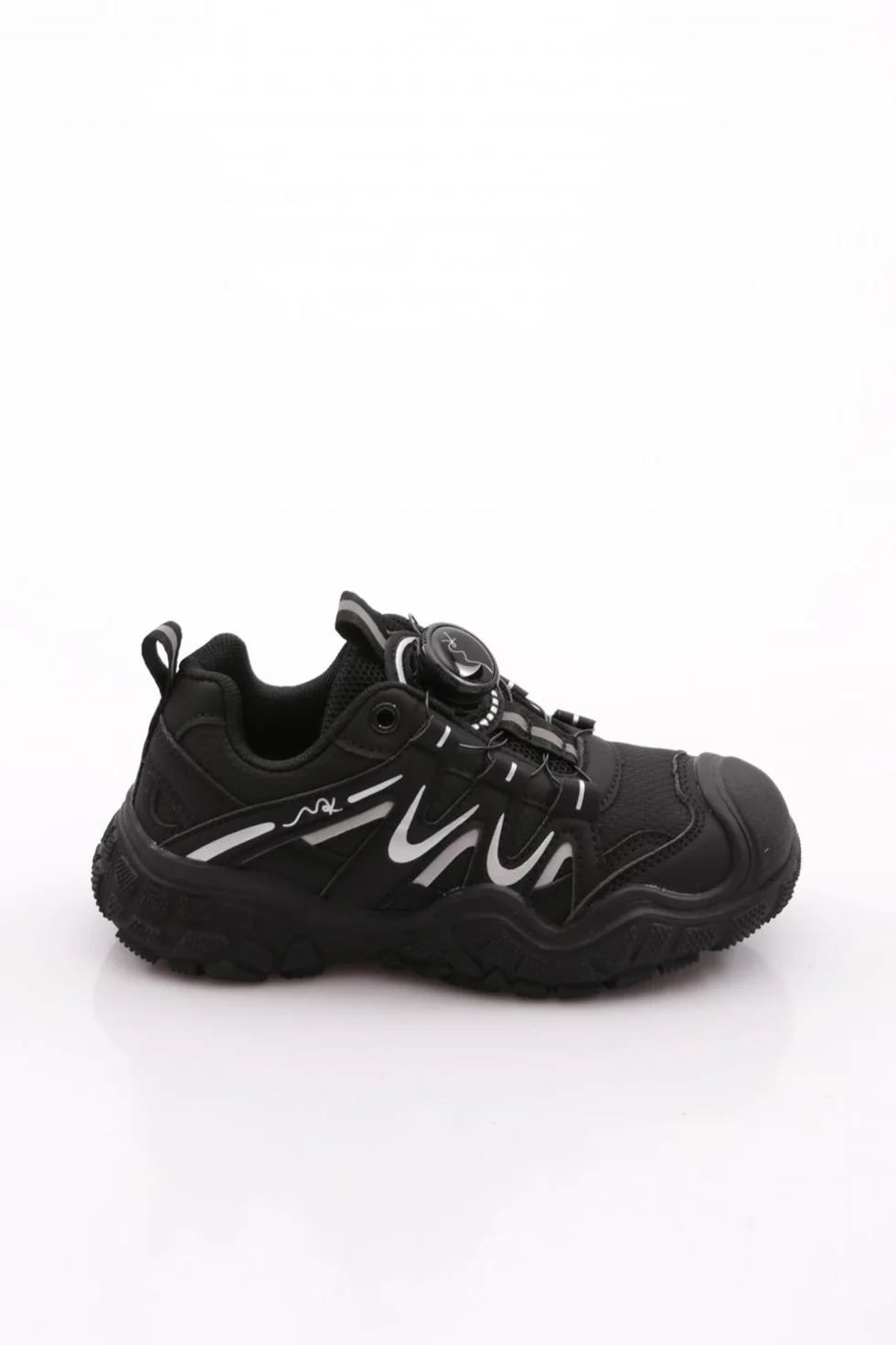 BN207 Newman Akıllı Bağcıklı Çocuk Outdoor Spor Ayakkabı Siyah - 36